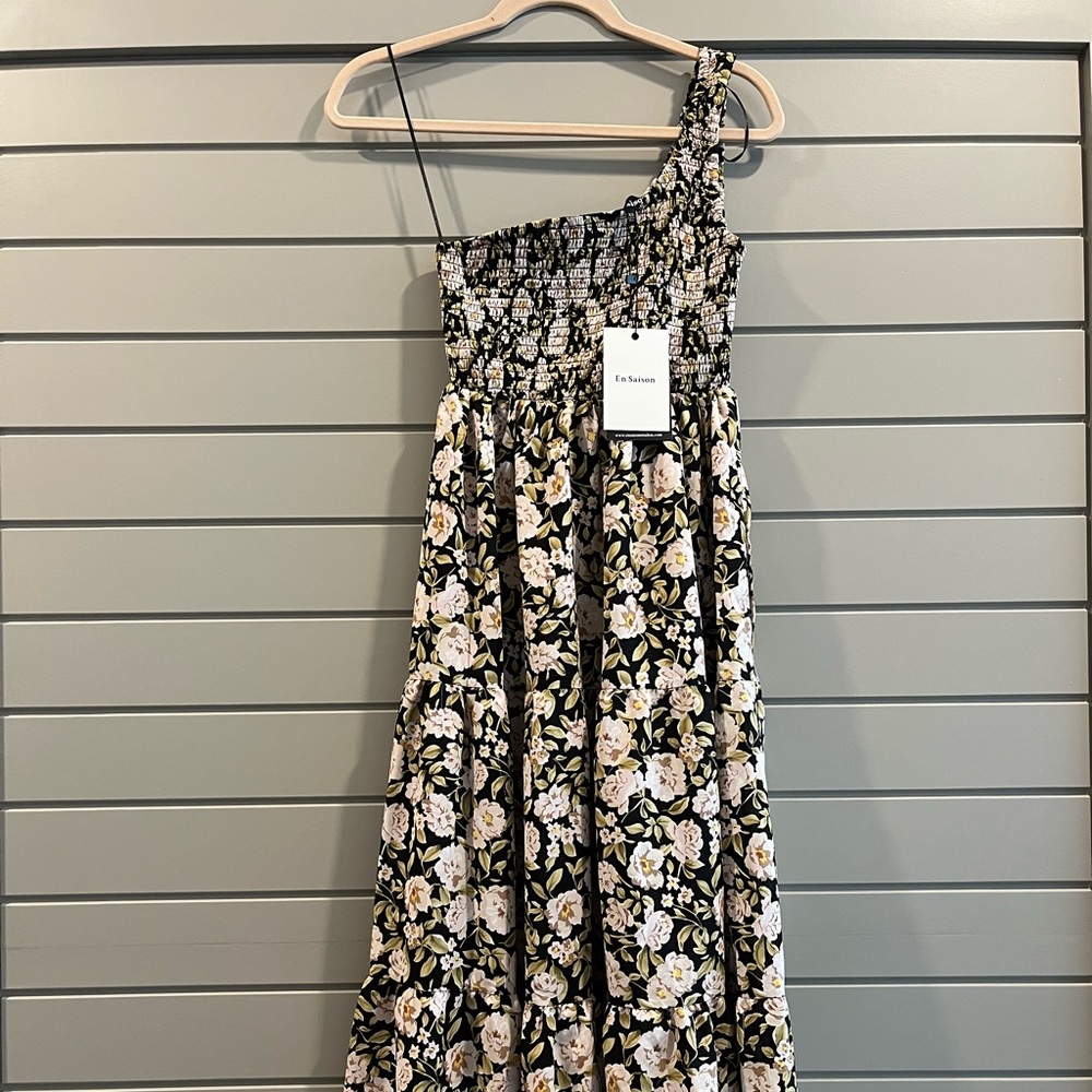 NWT En Saison Kinsley Midi Dress in Sz XS